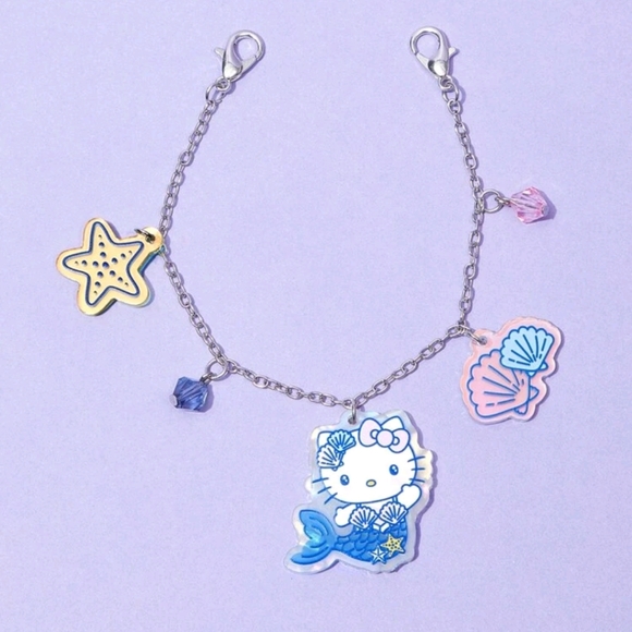 Hello Kitty Multi Charm - Picture 2 of 8
